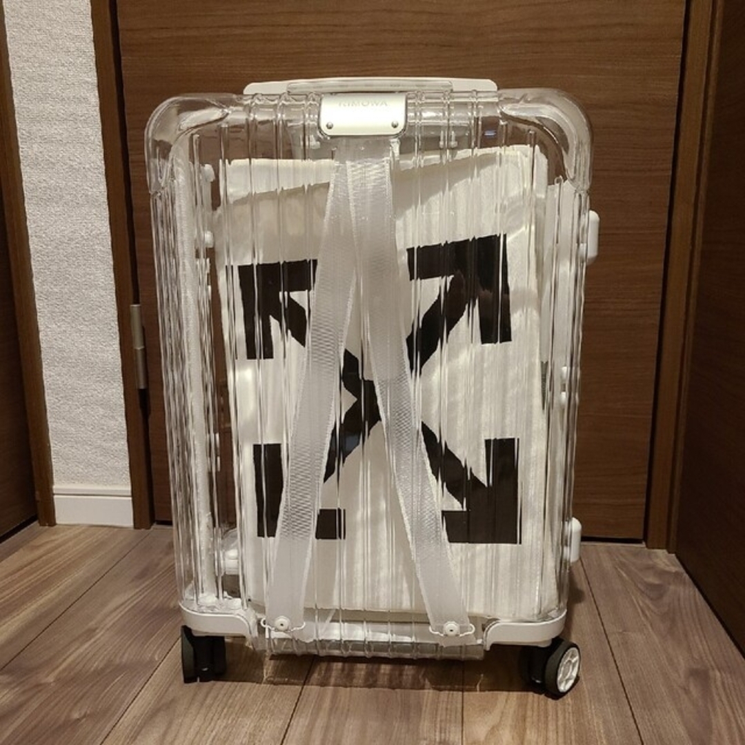 RIMOWA(リモワ)のRIMOWA　クリア　スーツケース　Off-White　オフホワイト　リモワ メンズのバッグ(トラベルバッグ/スーツケース)の商品写真