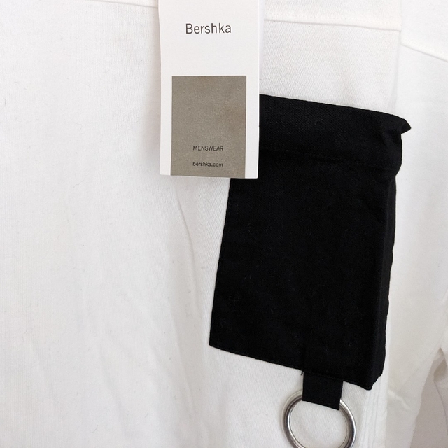 Bershka(ベルシュカ)のTシャツ (Bershka) メンズのトップス(Tシャツ/カットソー(半袖/袖なし))の商品写真