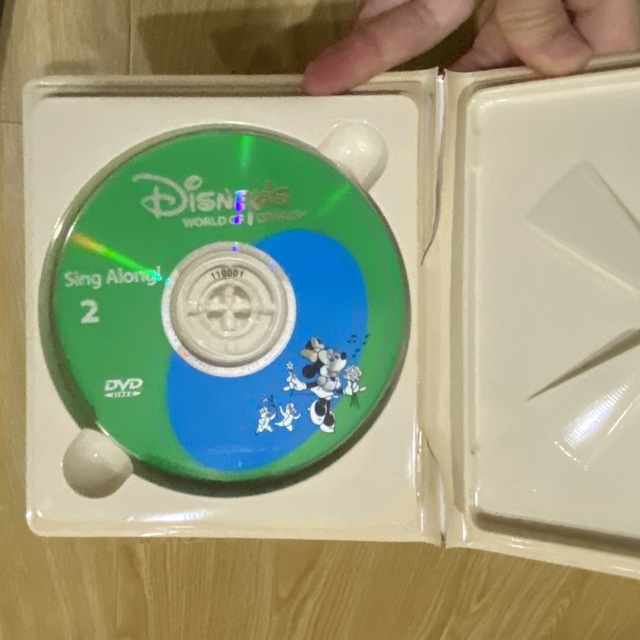 Disney(ディズニー)のDWE シングアロングDVD4巻セット エンタメ/ホビーのDVD/ブルーレイ(キッズ/ファミリー)の商品写真