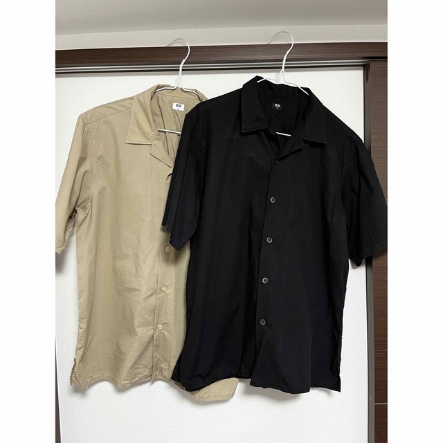 UNIQLO(ユニクロ)の【夏服】茶・黒半袖シャツ　2枚セット メンズのトップス(シャツ)の商品写真