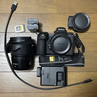 ニコン(Nikon)のNikon Z6 24-70+FTZ マウントアダプターキット(ミラーレス一眼)