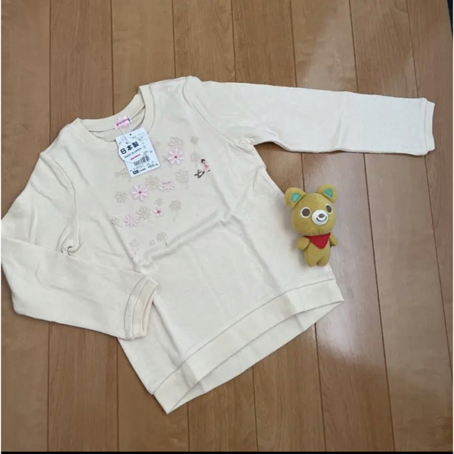 ★ミキハウス★トレーナー★120★リーナちゃん★お花のワッペン★アイボリー日本製 ★ミキハウス★トレーナー★120★リーナちゃん★お花のワッペン★アイボリー日本製
