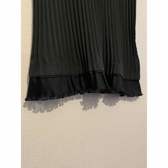 誠実 issey miyake 裾切り替え プリーツスカート | academiadevendasmb