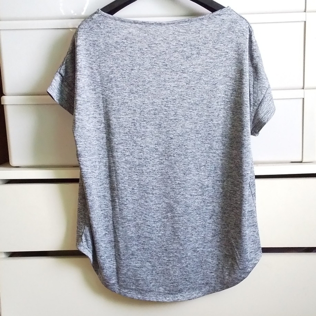 しまむら(シマムラ)のクロッシースポーツ Tシャツ L レディースのトップス(カットソー(半袖/袖なし))の商品写真