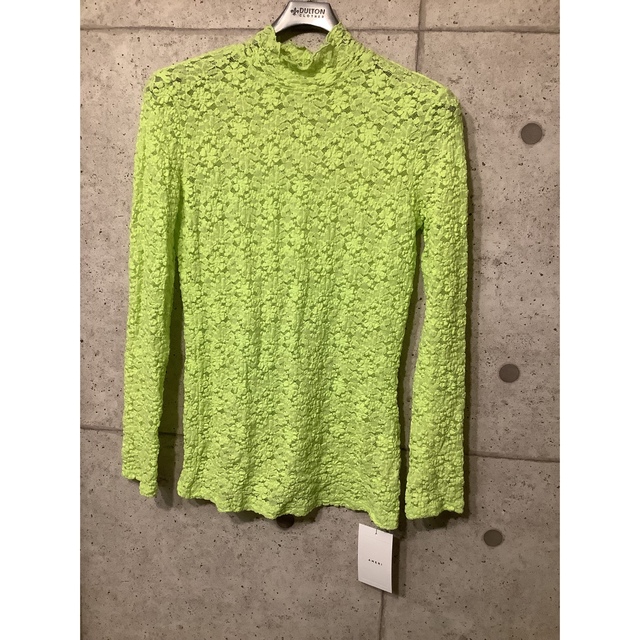 Ameri LACE COLORFUL CUT TOP Ameri LACE COLORFUL CUT TOP
