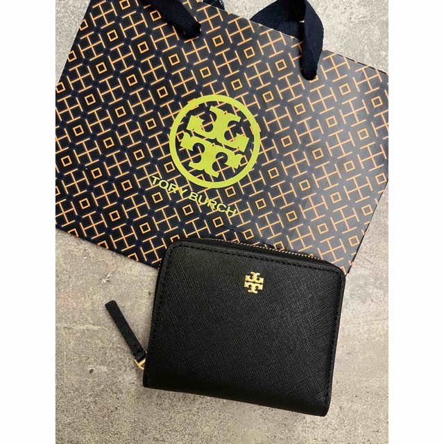 【新品未使用】TORY BURCH トリーバーチ エマーソン 二つ折り財布