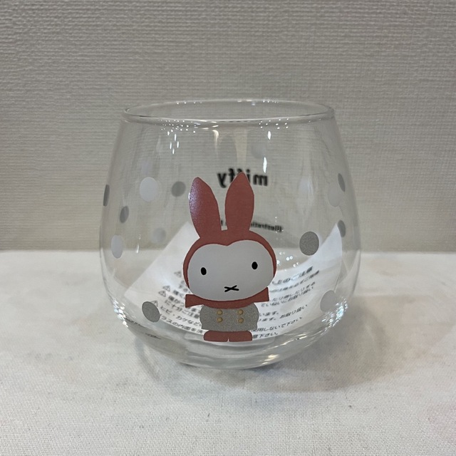 新品 ミッフィー miffy ゆらゆらタンブラー インテリア/住まい/日用品のキッチン/食器(グラス/カップ)の商品写真