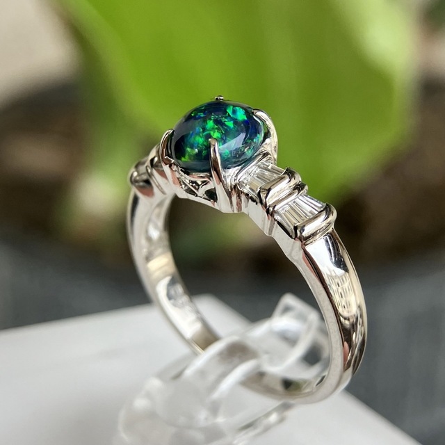 最高級 ブラックオパール0.798ct ダイヤ プラチナリング