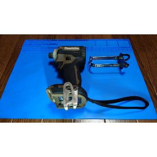 マキタ(Makita)のmakita マキタ18V 充電式インパクトドライバーTD171D 中古品(工具)