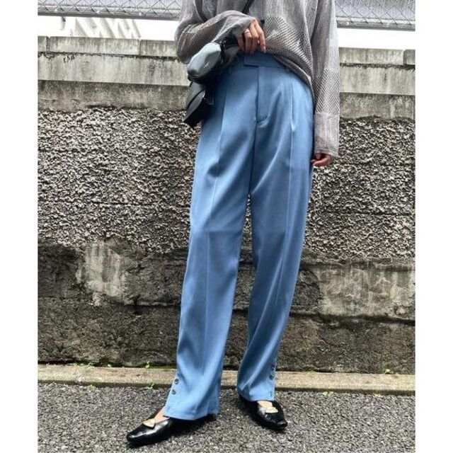 Ameri VINTAGE(アメリヴィンテージ)のAMERI ROLL UP HEM PANTS 正規品 レディースのパンツ(カジュアルパンツ)の商品写真