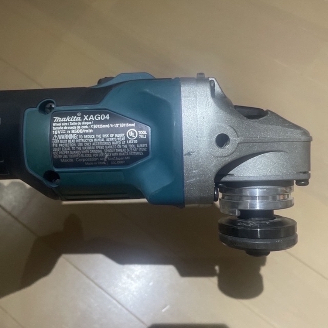 Makita(マキタ)の[期間値下げ中]マキタ純正グラインダ— スポーツ/アウトドアの自転車(工具/メンテナンス)の商品写真