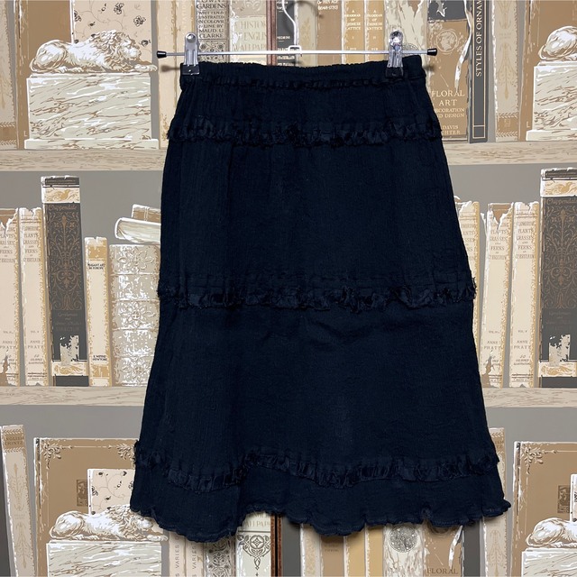 TSUMORI CHISATO   ツモリチサトシンプルな黒スカートの通販 by