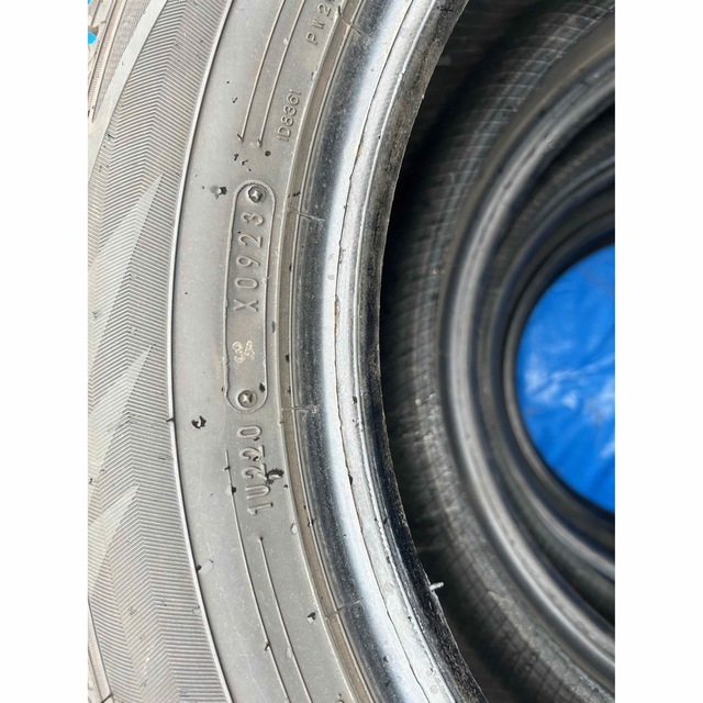 DUNLOP 205/60R16 23年製 スタッドレスタイヤ