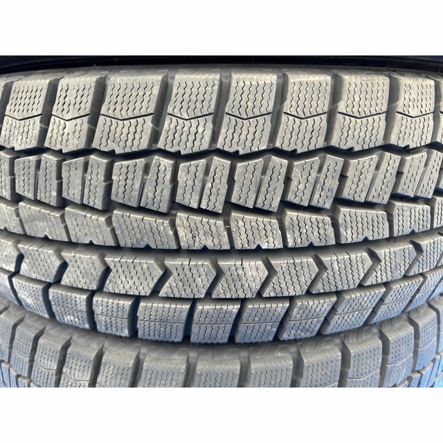 DUNLOP 205/60R16 23年製 スタッドレスタイヤ