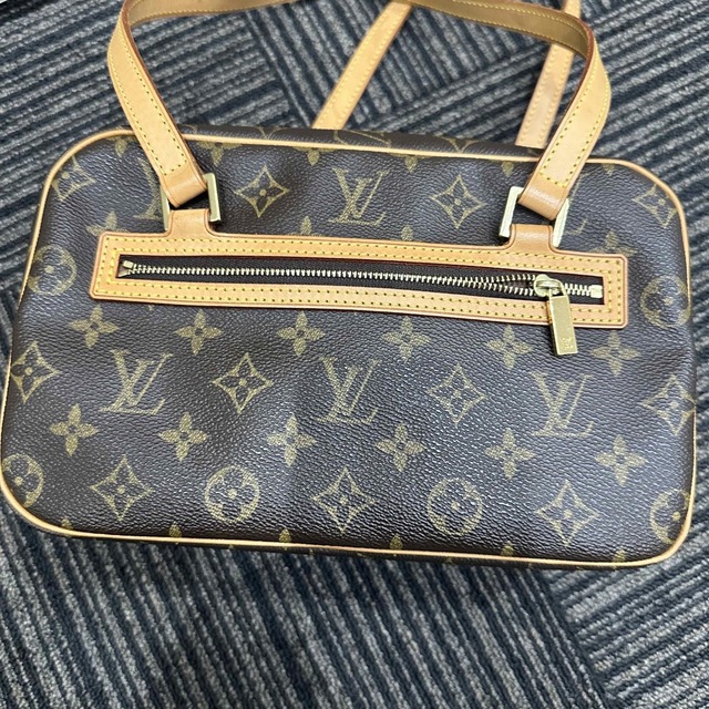 LOUIS VUITTON(ルイヴィトン)の極美品★ LOUIS VUITTON シテMM モノグラム ショルダーバッグ レディースのバッグ(ハンドバッグ)の商品写真