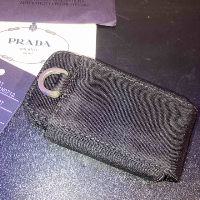 PRADA(プラダ)のPRADA 携帯　アイコス　ケース　小物入れ　 メンズのファッション小物(タバコグッズ)の商品写真