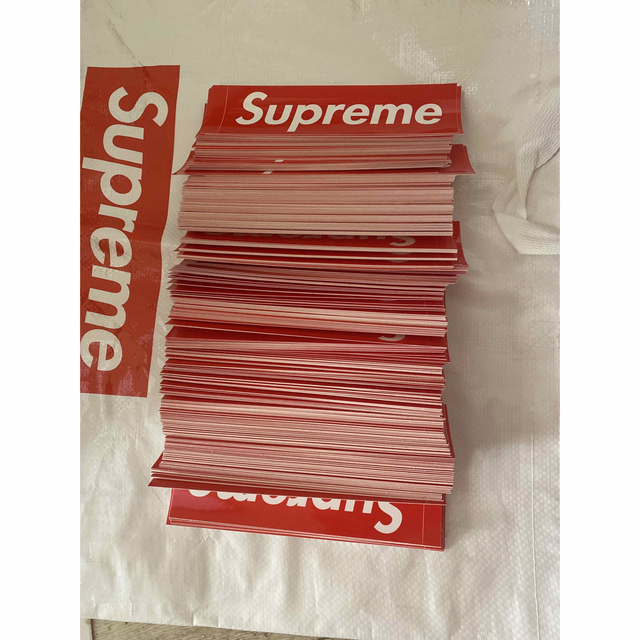 supreme box logo ステッカー 200枚セット