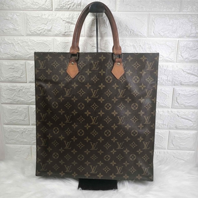 LOUIS VUITTON(ルイヴィトン)のLOUIS VUITTON ルイヴィトン サックプラ モノグラム　トートバッグ レディースのバッグ(トートバッグ)の商品写真