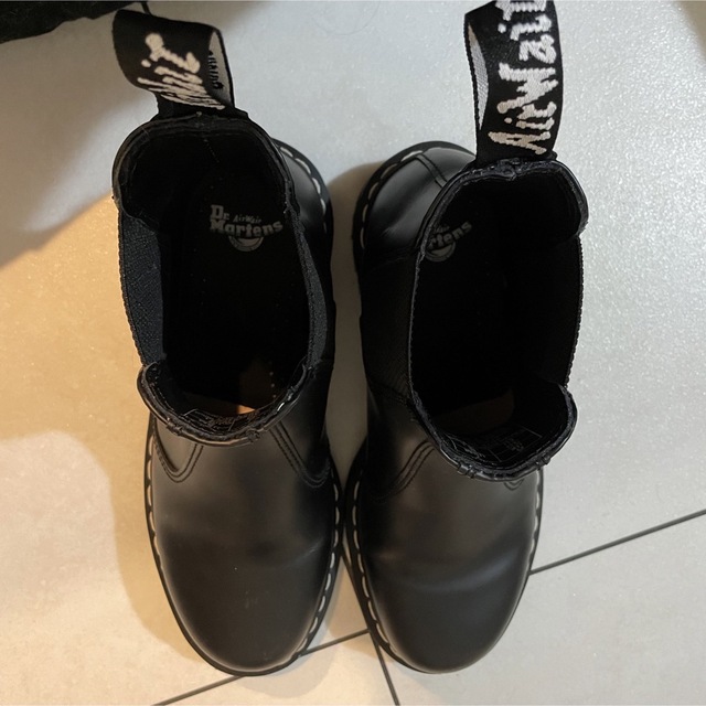 Dr.Martens(ドクターマーチン)のドクターマーチン 2976 WHITE STITCH チェルシーブーツ レディースの靴/シューズ(ブーツ)の商品写真