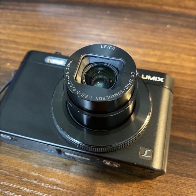 Panasonic LUMIX dmc lf1 スマホ/家電/カメラのカメラ(コンパクトデジタルカメラ)の商品写真