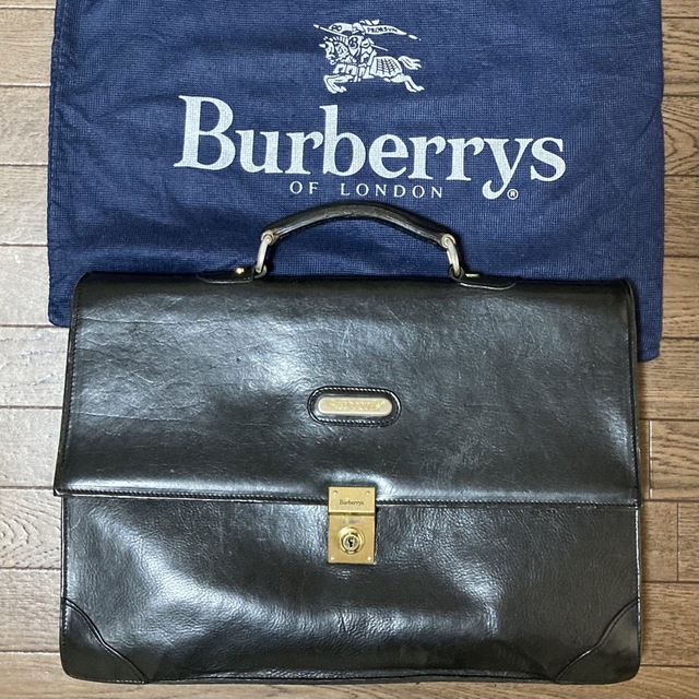 BURBERRY(バーバリー)の極希少！イタリア製！バーバリープローサム　オールレザーノバチェックブリーフケース メンズのバッグ(ビジネスバッグ)の商品写真