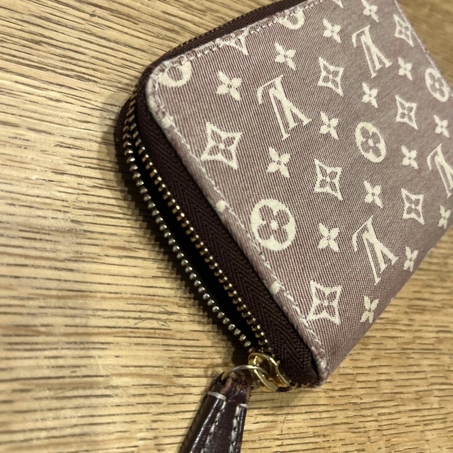 LOUIS VUITTON(ルイヴィトン)のルイヴィトン　ジッピーコインパース レディースのファッション小物(財布)の商品写真