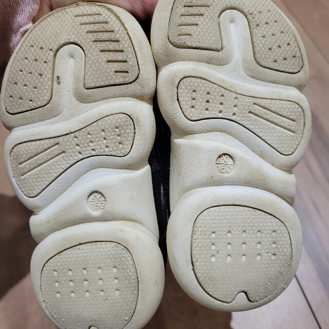 アカチャンホンポ(アカチャンホンポ)のサンダル　15cm キッズ/ベビー/マタニティのキッズ靴/シューズ(15cm~)(サンダル)の商品写真