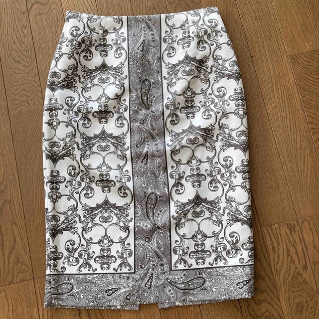 EPOCA(エポカ)のタイトスカート　エポカ レディースのスカート(ひざ丈スカート)の商品写真