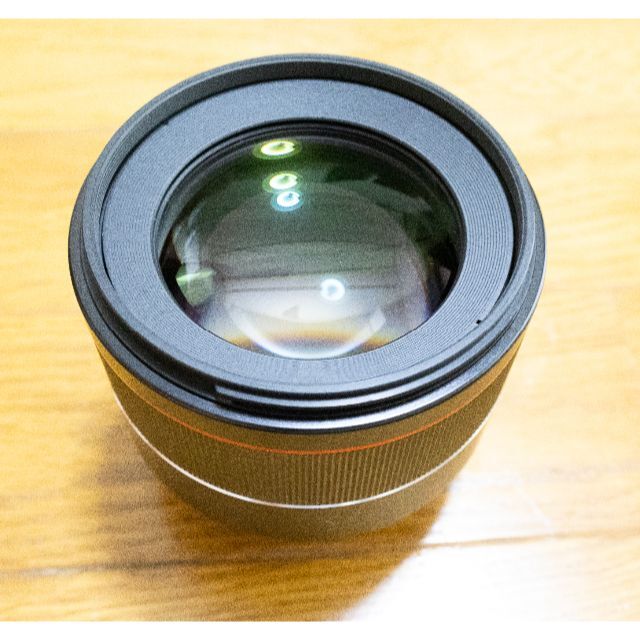 SAMYANG AF 85mm F1.4  [キヤノンEFマウント] スマホ/家電/カメラのカメラ(レンズ(単焦点))の商品写真