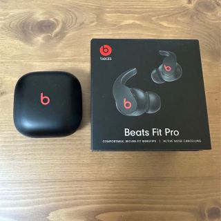 ビーツバイドクタードレ(Beats by Dr Dre)のBeats Fit Pro フルワイヤレスイヤホンブラック(ヘッドフォン/イヤフォン)