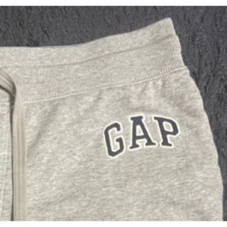 ギャップ(GAP)の【残り1点　値下げ中】新品未使用　GAP ハーフパンツ　グレー　Lサイズ(その他)