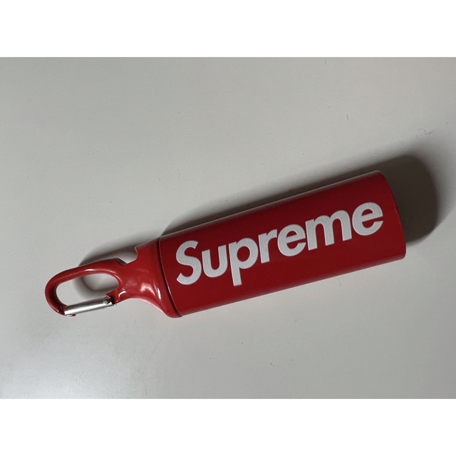 Supreme(シュプリーム)のsupreme Lighter Case Carabiner メンズのファッション小物(キーホルダー)の商品写真