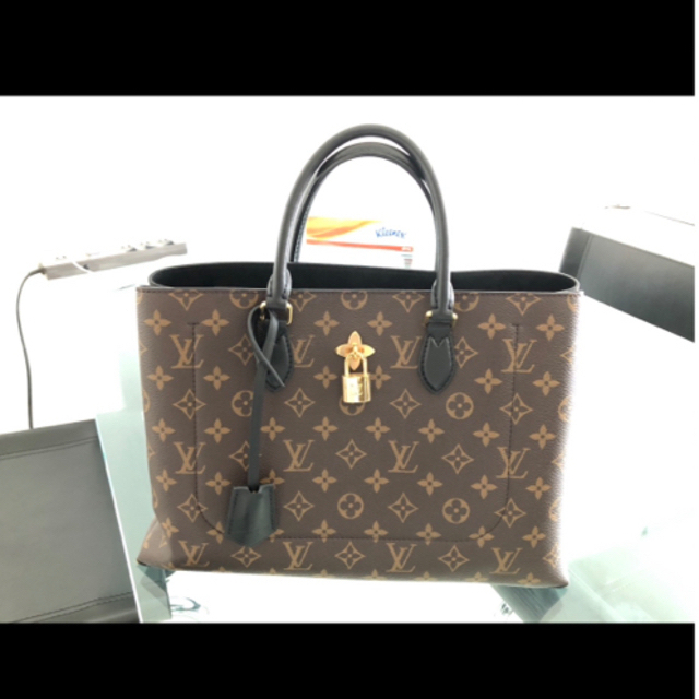 約30cmショルダーLOUIS VUITTON ルイヴィトン モノグラム フラワートートバッグ