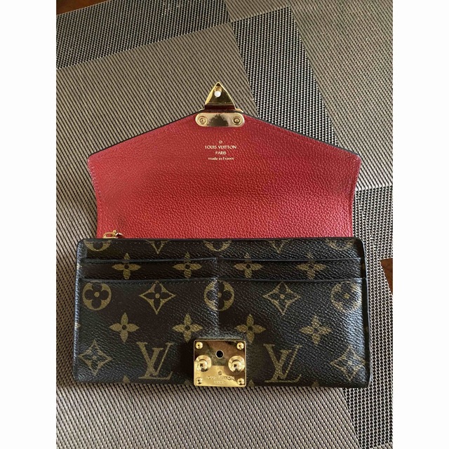 LOUIS VUITTON(ルイヴィトン)のルイ・ヴィトン 長財布 ポルトフォイユ・パラス メンズのファッション小物(長財布)の商品写真