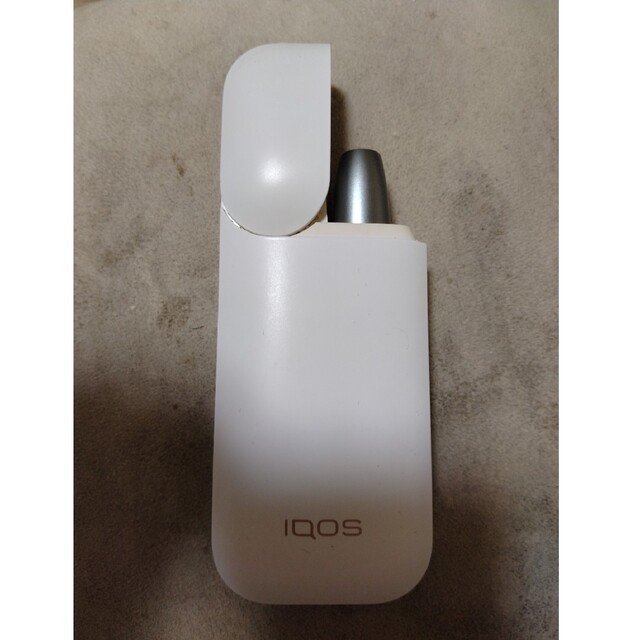 IQOS(アイコス)の☆中古☆難あり☆アイコス2.4プラス☆ホワイト☆ メンズのファッション小物(タバコグッズ)の商品写真