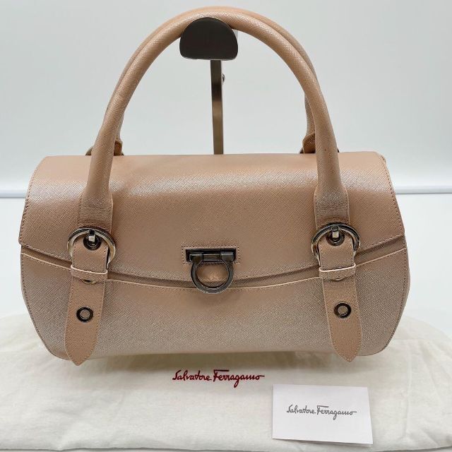 Salvatore Ferragamo - ✨美品✨ フェラガモ ハンドバッグ ミニ