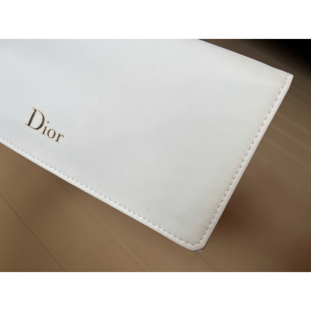 Dior(ディオール)のDior  化粧筆ケース インテリア/住まい/日用品の文房具(ペンケース/筆箱)の商品写真