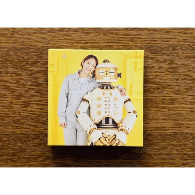 スピッツ　ひみつスタジオ　初回限定　CD Blu-ray 美しい鰭 エンタメ/ホビーのCD(ポップス/ロック(邦楽))の商品写真