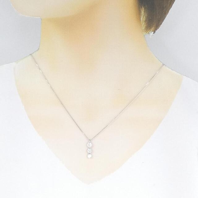 PT スリーストーン ダイヤモンド ネックレス 0.521CT