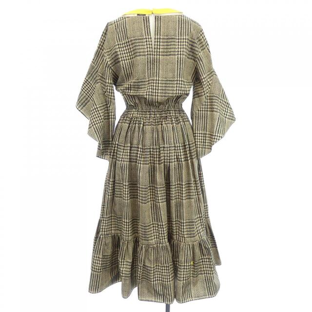 FENDI - フェンディ FENDI ワンピースの通販 by KOMEHYO ONLINE ラクマ
