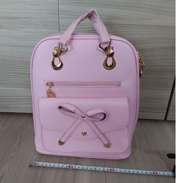 ピンク色のリュック 新品 未使用の通販 by ななほ's shop｜ラクマ