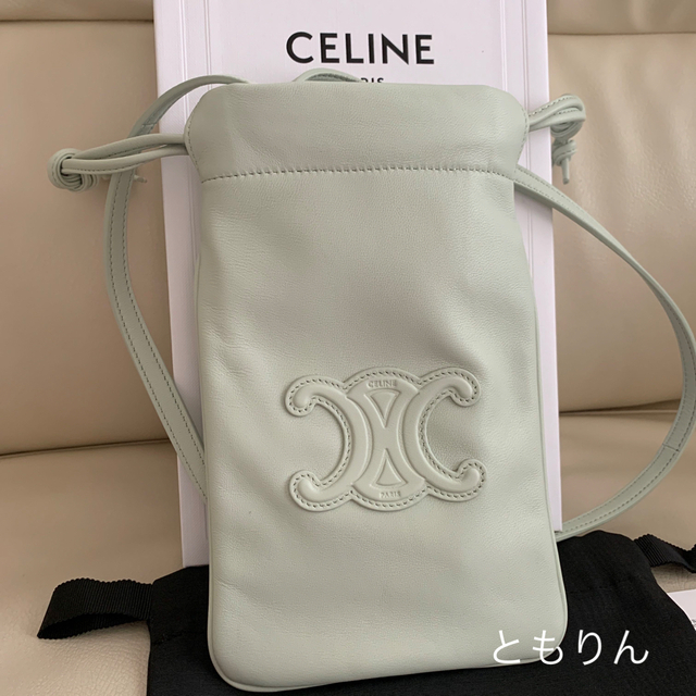 新品未使用　CELINE セリーヌ　モバイル　ポーチ　キュイル　トリオンフ