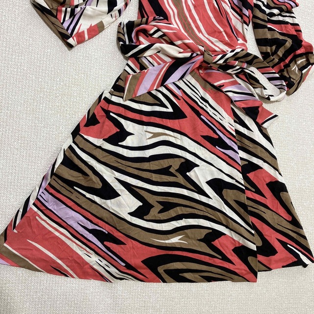 DIANE von FURSTENBERG - ダイアンフォンファステンバーグ ラップ