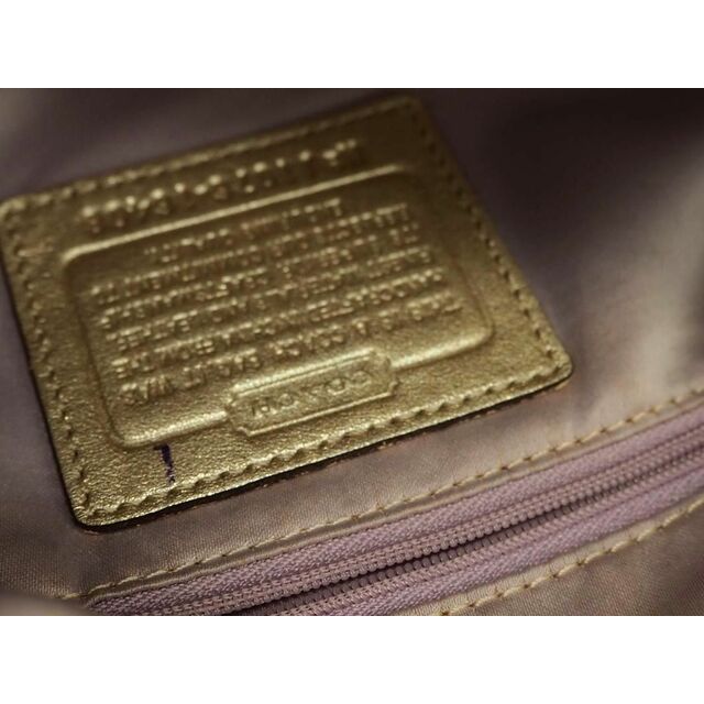 COACH(コーチ)のCOACH コーチ 16408 シグネチャー サティーン ワンショルダー バッグ ベージュｘシルバー ■■ レディース レディースのバッグ(その他)の商品写真