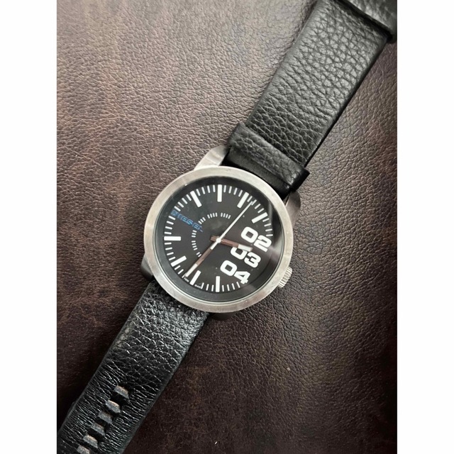 DIESEL(ディーゼル)のディーゼル DIESELクォーツ レザー ビッグフェイス 黒文字盤 メンズの時計(腕時計(アナログ))の商品写真