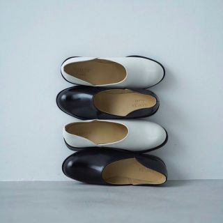 クラネ(CLANE)のHARUTA × CLANE FLAT SHOES  フラット　クラネ　ハルタ(ローファー/革靴)