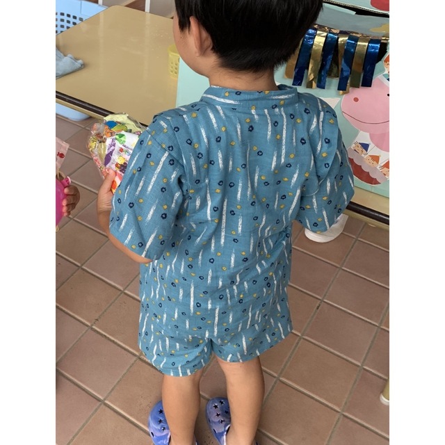 西松屋(ニシマツヤ)の甚兵衛　男の子　110 キッズ/ベビー/マタニティのキッズ服男の子用(90cm~)(甚平/浴衣)の商品写真