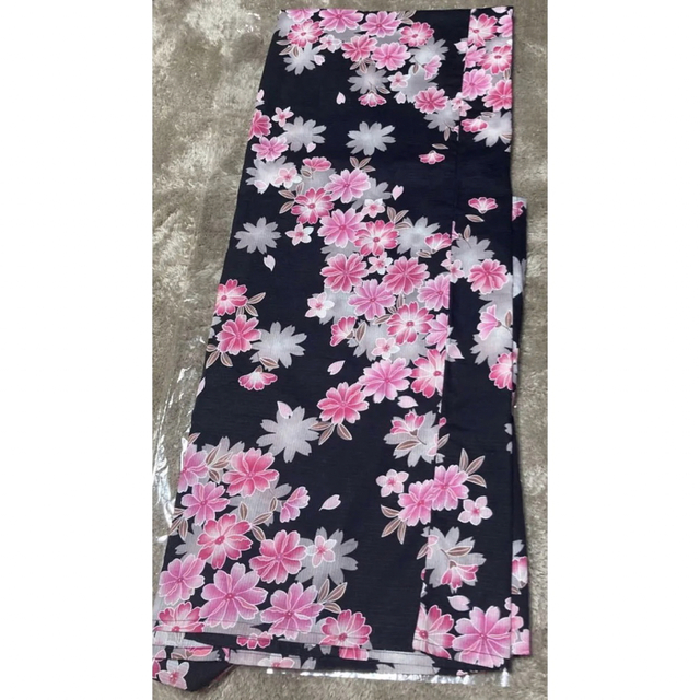 浴衣　桜柄　ピンク　黒　ブラック　レディース　女性用 レディースの水着/浴衣(浴衣)の商品写真