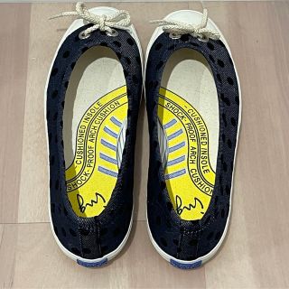 新品】23cm イング ing keds コラボ スニーカー 水玉 ネイビーの通販