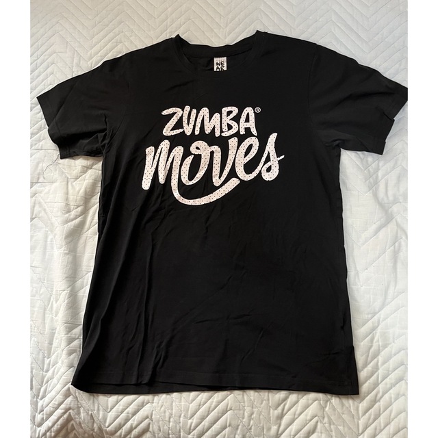 Zumba(ズンバ)のZUMBA ズンバ　半袖Tシャツ　ブラック　XL スポーツ/アウトドアのスポーツ/アウトドア その他(ダンス/バレエ)の商品写真